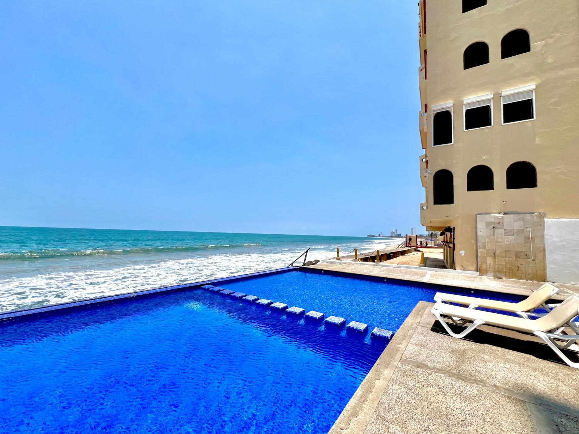 マサトランMarina Del Sol 402 Vista Al Marアパートメント エクステリア 写真