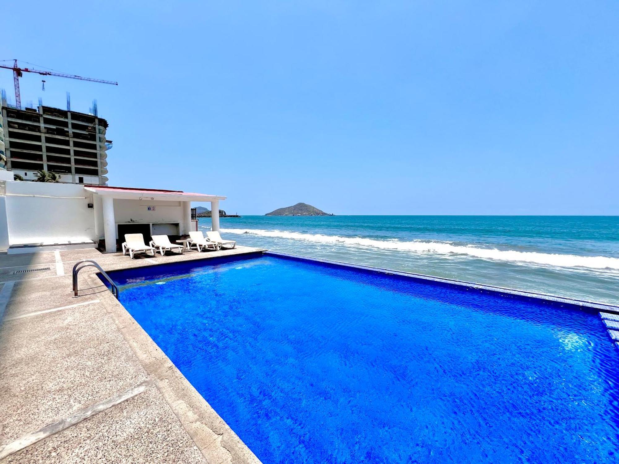 マサトランMarina Del Sol 402 Vista Al Marアパートメント エクステリア 写真