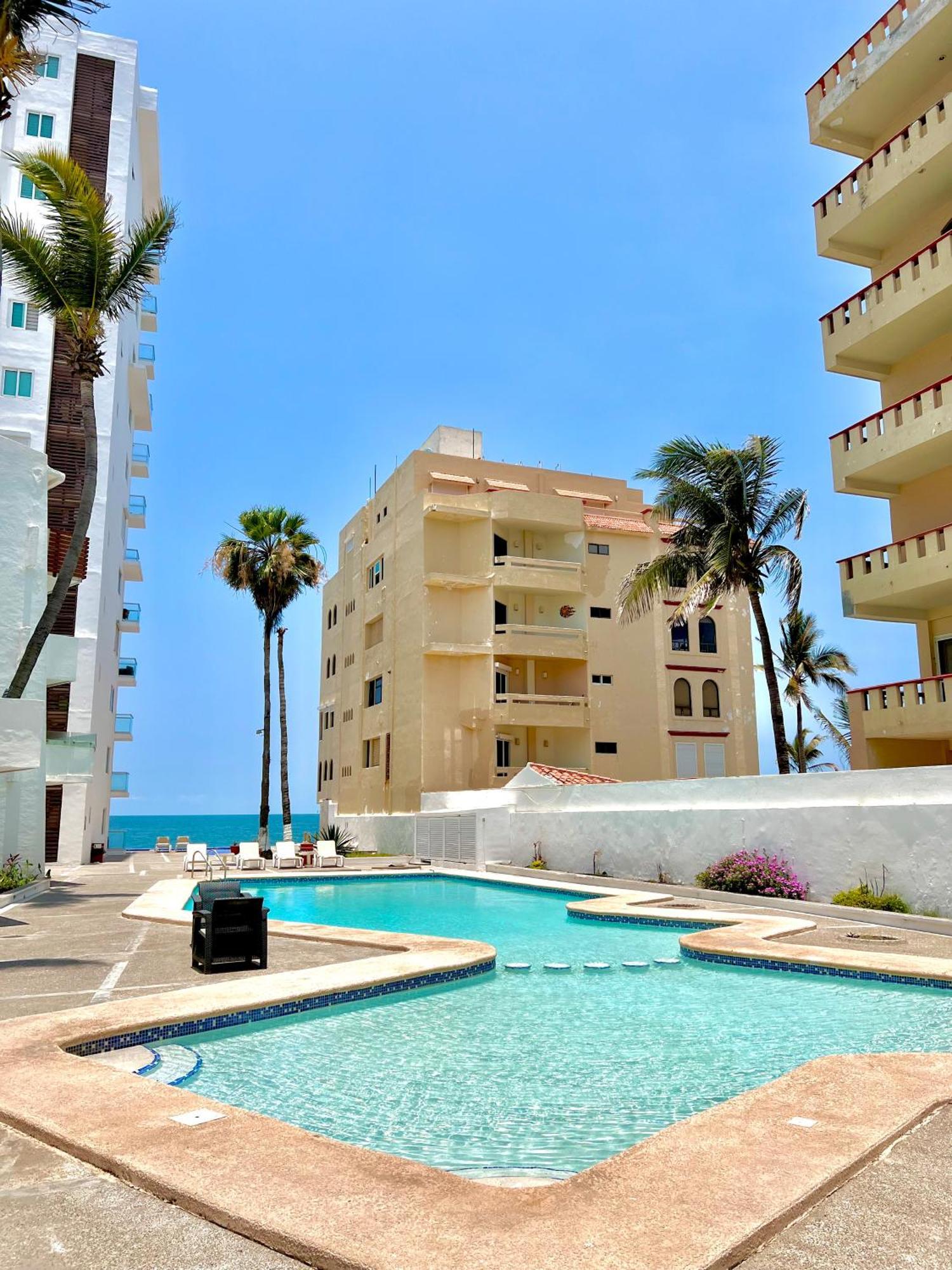 マサトランMarina Del Sol 402 Vista Al Marアパートメント エクステリア 写真